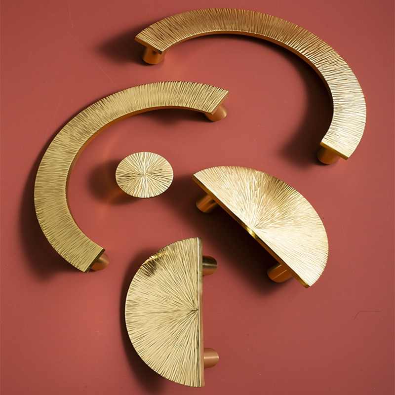 Furniture Hardware High End - Neuer Schrankgriff Hochwertiger Kreativer Handgehämmerter Flacher