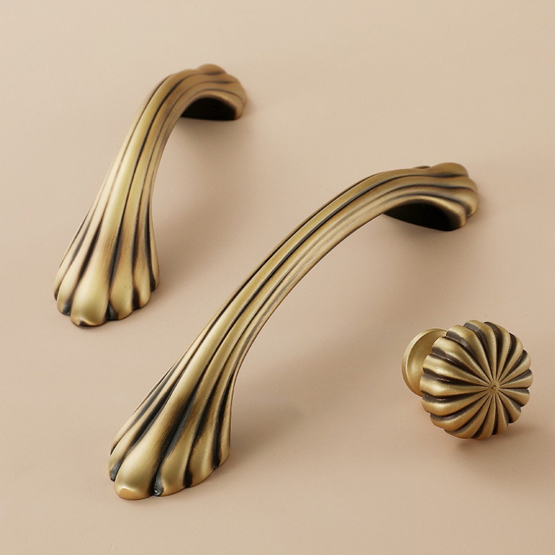 Furniture And Kitchen Hardware Fitting - Nordische Vintage-Möbelgriffe aus Messing, bronzefarbene Griffe