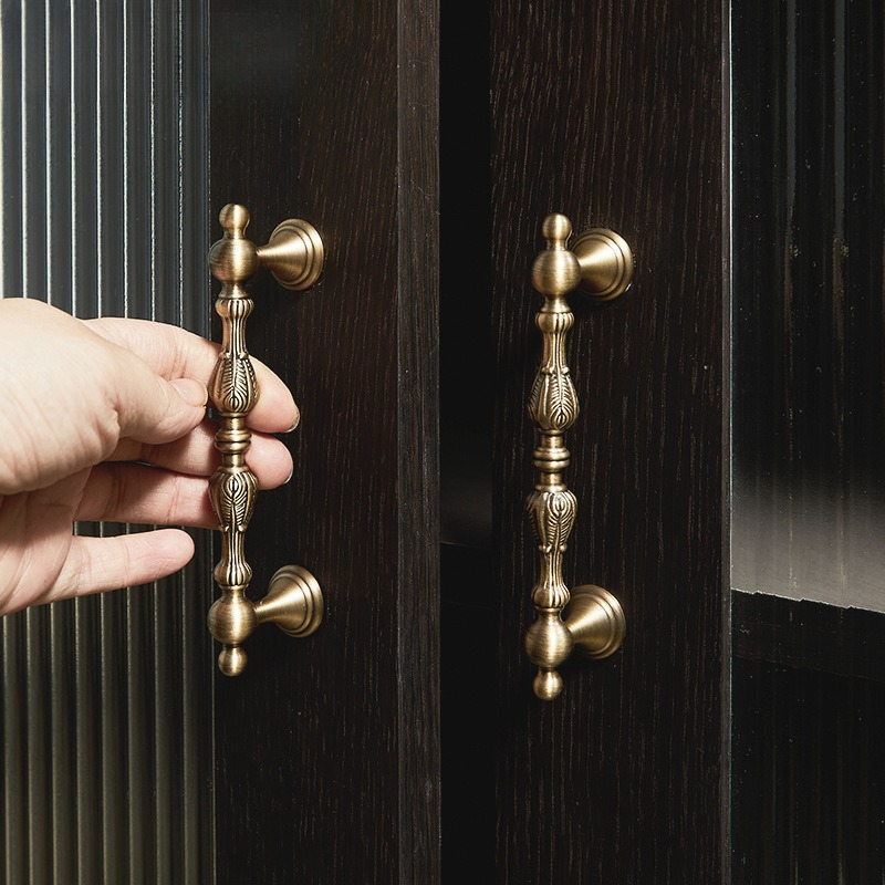 Hochwertiger Europäischer Retr – Furniture Hardware High End Bewertung und Preis