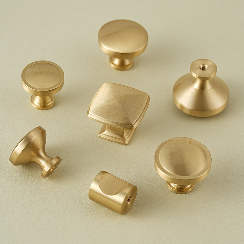 Hochwertiger gerollter Messing – Furniture Hardware High End Bewertung und Preis
