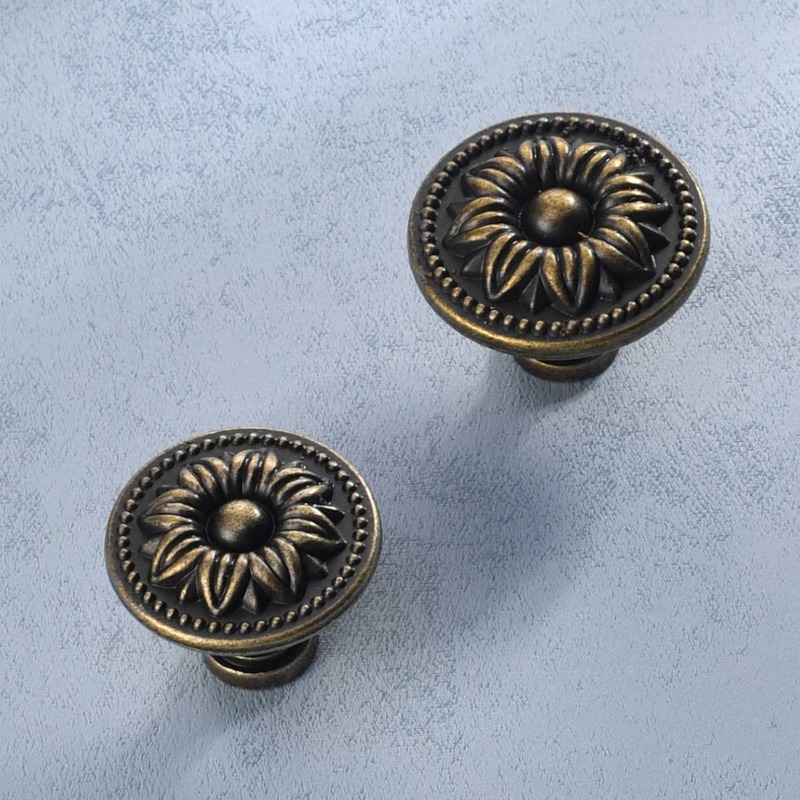2 Stücke Bronze Ton Retro Legi – Furniture And Kitchen Hardware Fitting Bewertung und Preis
